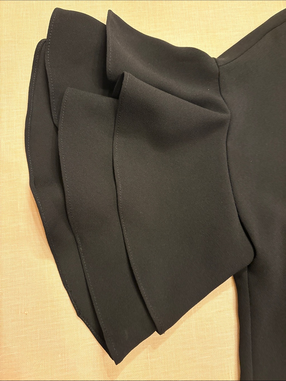 Zara Black Ruffle Sleeve Women's Top - Picture 2 of 3